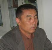 艾尔肯·艾林别克 照片