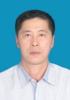 崔龙 照片