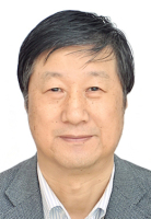 侍克斌 照片