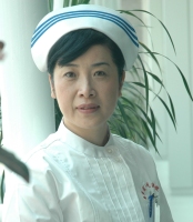 李萍 照片