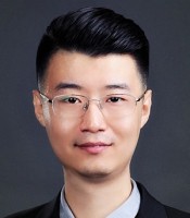 刘志鹏 照片