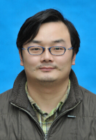 游霄鹏 照片
