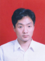 马驷 照片