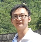 李林安 照片