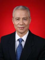 任辉启 照片