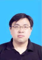 王思琦 照片