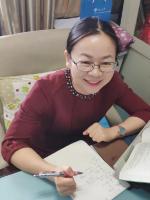 杨情情 照片
