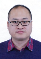 杨荣山 照片