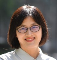 李馨 照片