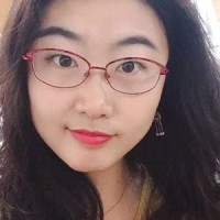 周珉佳 照片
