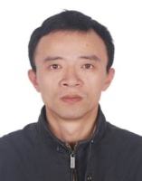 杜立群 照片