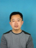 刘厚彬 照片