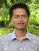 李贞培 照片