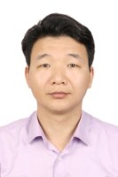 李辉 照片