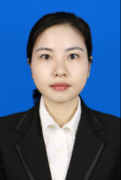 李颖 照片