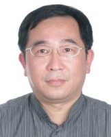 李黔 照片