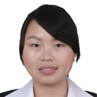 姬小趁 照片