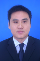 李明富 照片