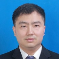 刘新 照片