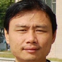李辉 照片