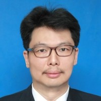 周维 照片