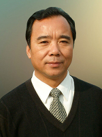 何群力 照片