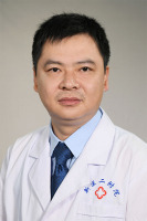李予春 照片