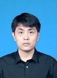 曾威 照片