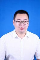 赵璐 照片