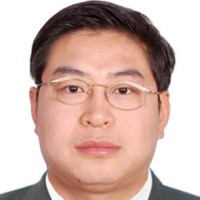 孙根班 照片