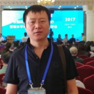 谢玉忠 照片