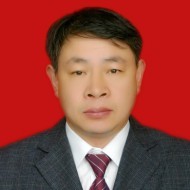 尹成日 照片