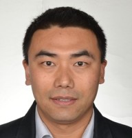 石春明 照片