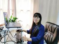 李艳玲 照片