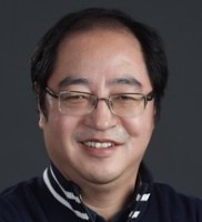 田明 照片