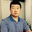 杨鹏 照片