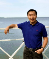 刘世民 照片