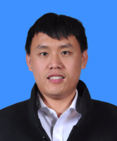 刘华 照片
