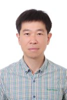 汪庆华 照片