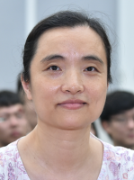 王亚菲 照片