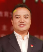 伞国成 照片