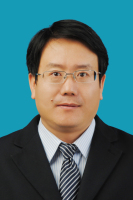 于辉 照片