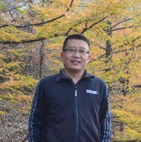 姜远明 照片