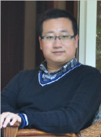 陆寰 照片