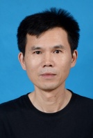 谭翬 照片