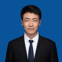 于跃 照片