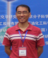 陈铭 照片