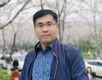 冯立国 照片