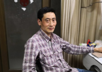 顾爱军 照片