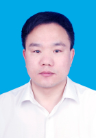 何辉 照片